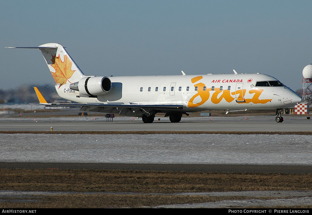 Aircraft Photo of C-FSKM | Canadair CRJ-100ER (CL-600-2B19) | Air Canada Jazz | AirHistory.net #166473