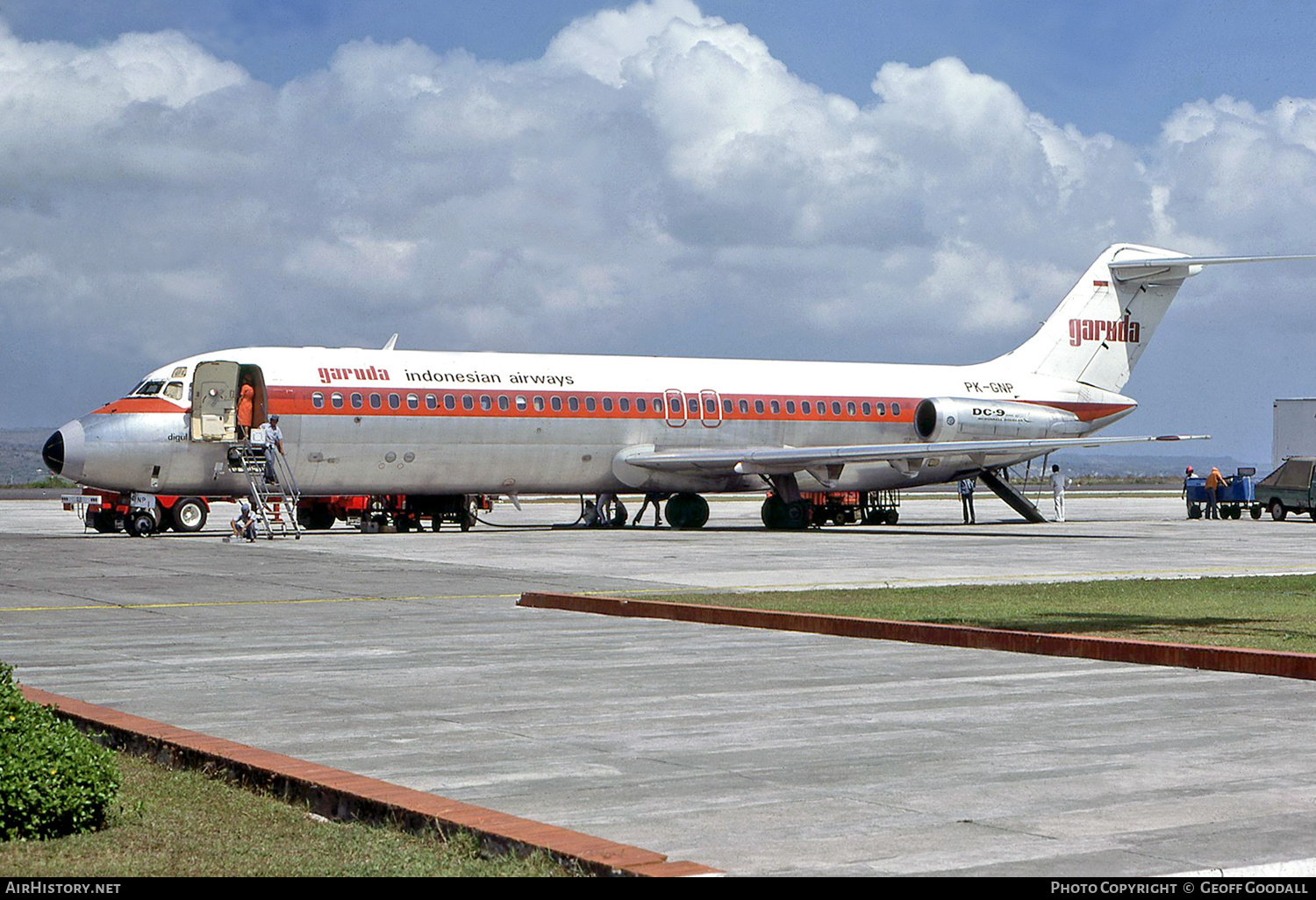 Aircraft Photo of PK-GNP | McDonnell Douglas DC-9-32 | Garuda Indonesian Airways | AirHistory.net #166584