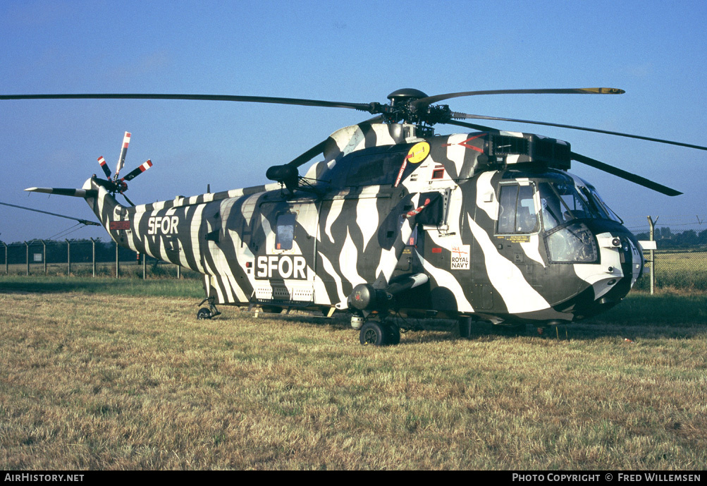 Aircraft Photo of ZD477 | Westland WS-61 Sea King HC4 | UK - Navy | AirHistory.net #166610