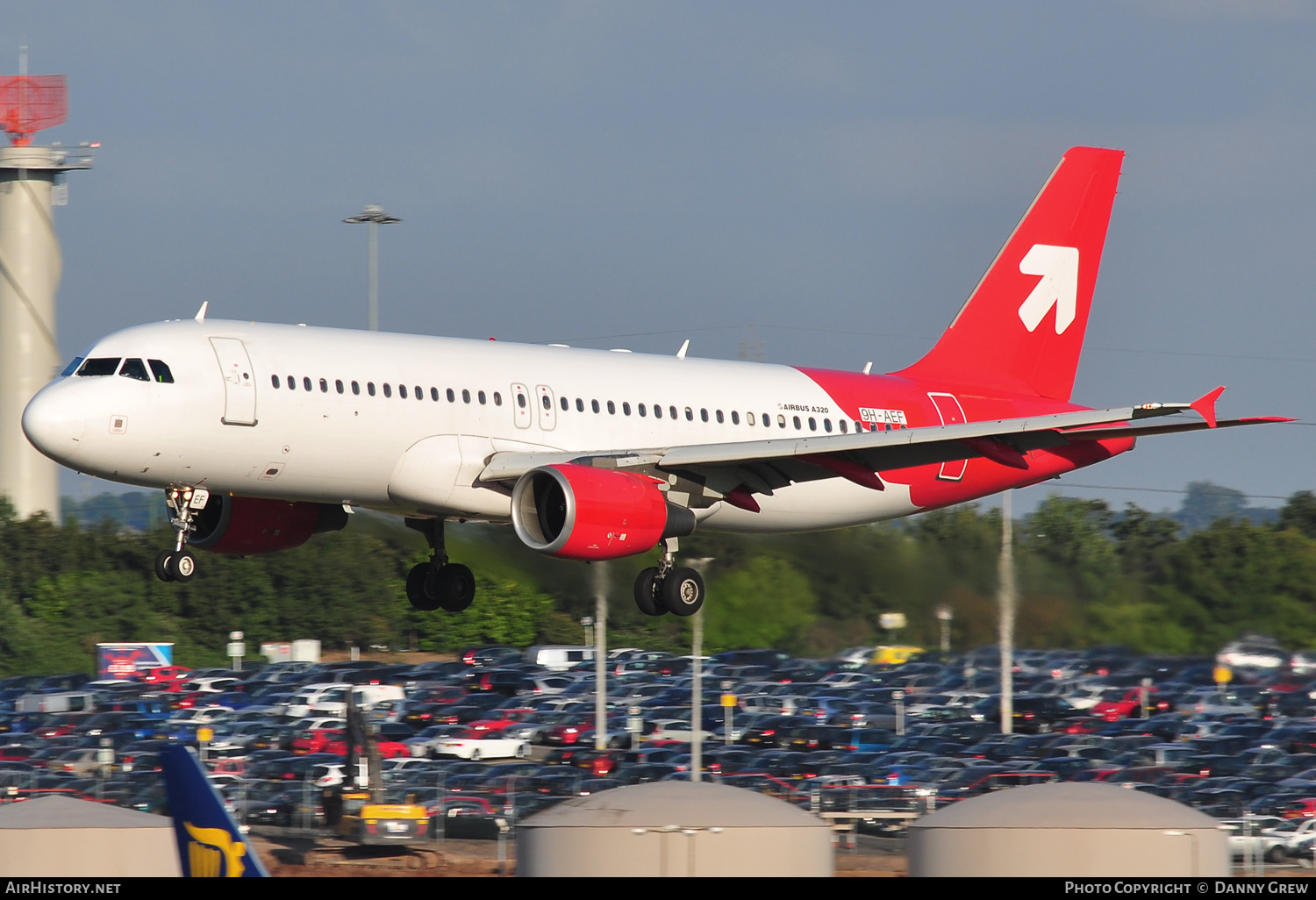 Aircraft Photo of 9H-AEF | Airbus A320-214 | AirHistory.net #166631