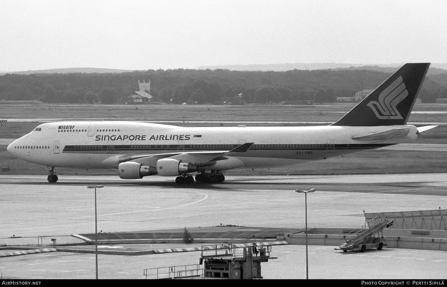 Aircraft Photo of 9V-SMN | Boeing 747-412 | Singapore Airlines | AirHistory.net #166660