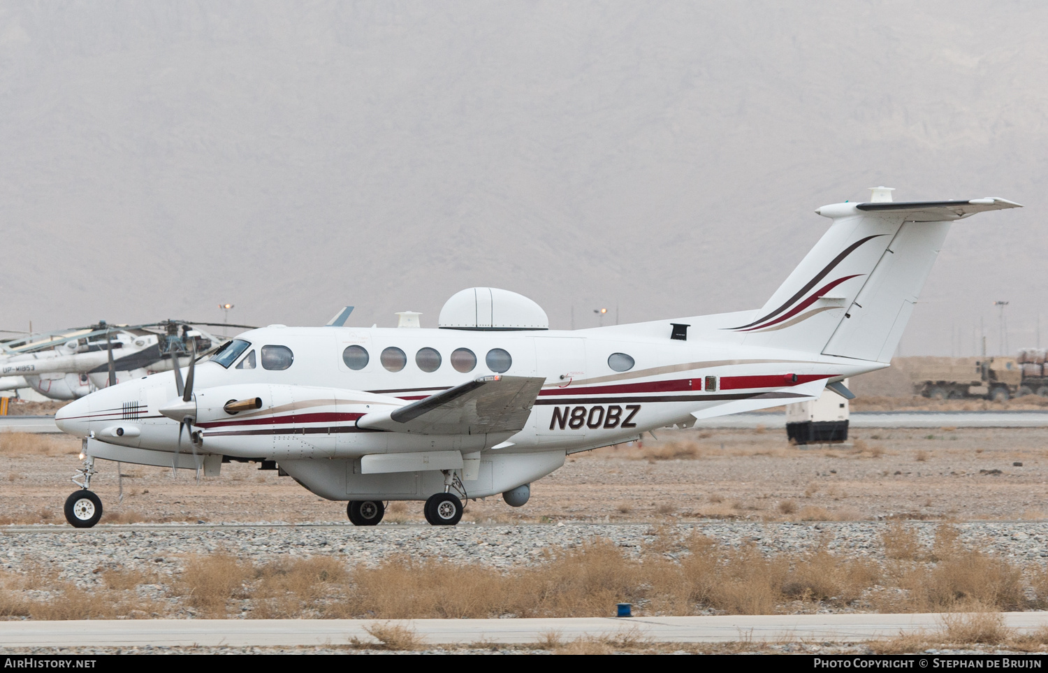 Aircraft Photo of N80BZ | Beech Super King Air 300 | USA - Army | AirHistory.net #166664