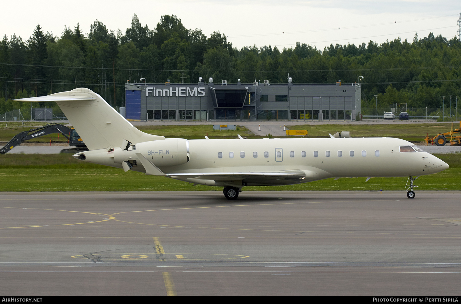 Aircraft Photo of 9H-FLN | Bombardier Global 5000 (BD-700-1A11) | AirHistory.net #166668