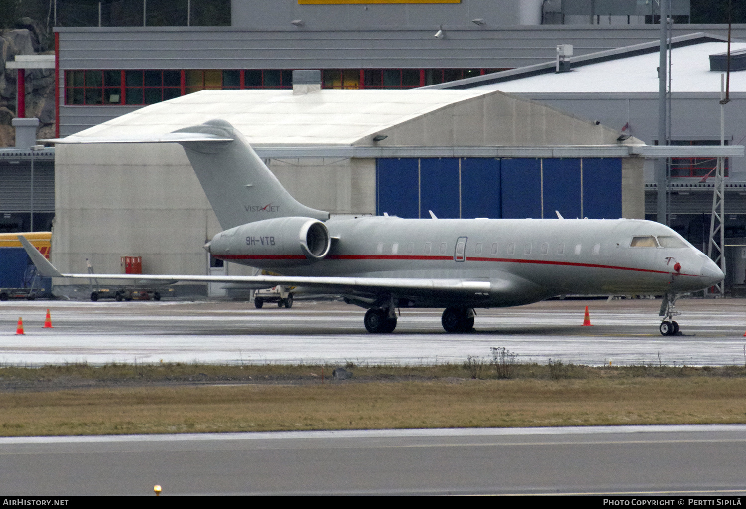 Aircraft Photo of 9H-VTB | Bombardier Global 5000 (BD-700-1A11) | VistaJet | AirHistory.net #166672