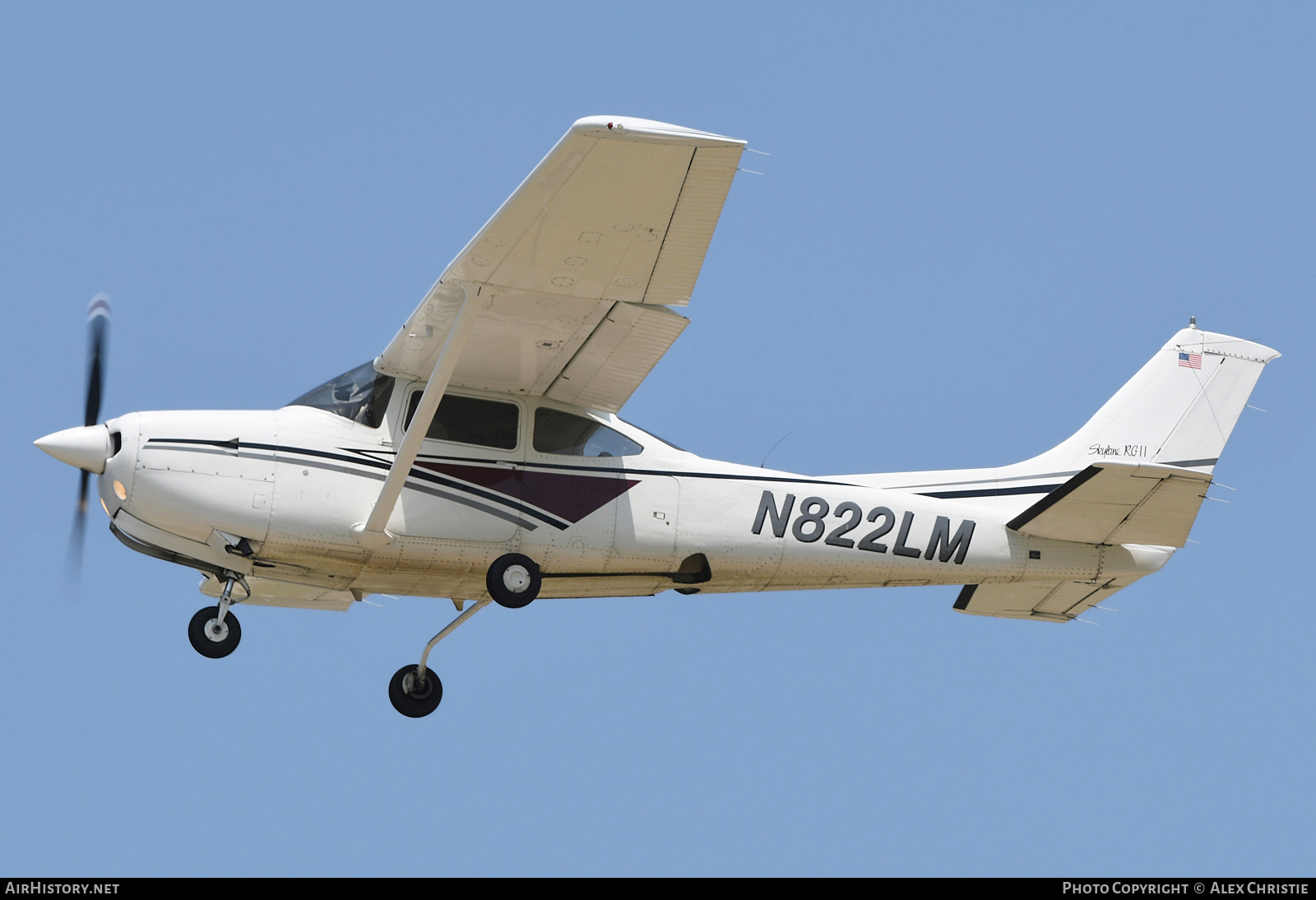 Aircraft Photo of N822LM | Cessna R182 Skylane RG II | AirHistory.net #166677