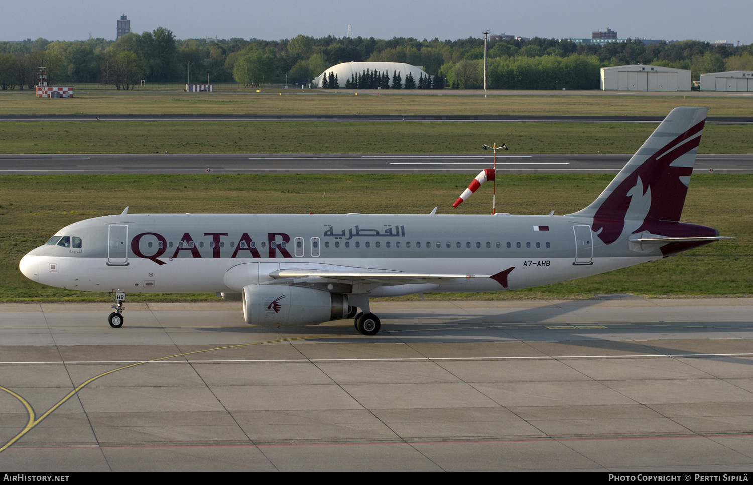 Aircraft Photo of A7-AHB | Airbus A320-232 | Qatar Airways | AirHistory.net #166730