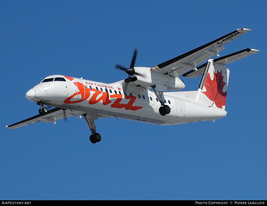 Aircraft Photo of C-GMON | De Havilland Canada DHC-8-301 Dash 8 | Air Canada Jazz | AirHistory.net #166785