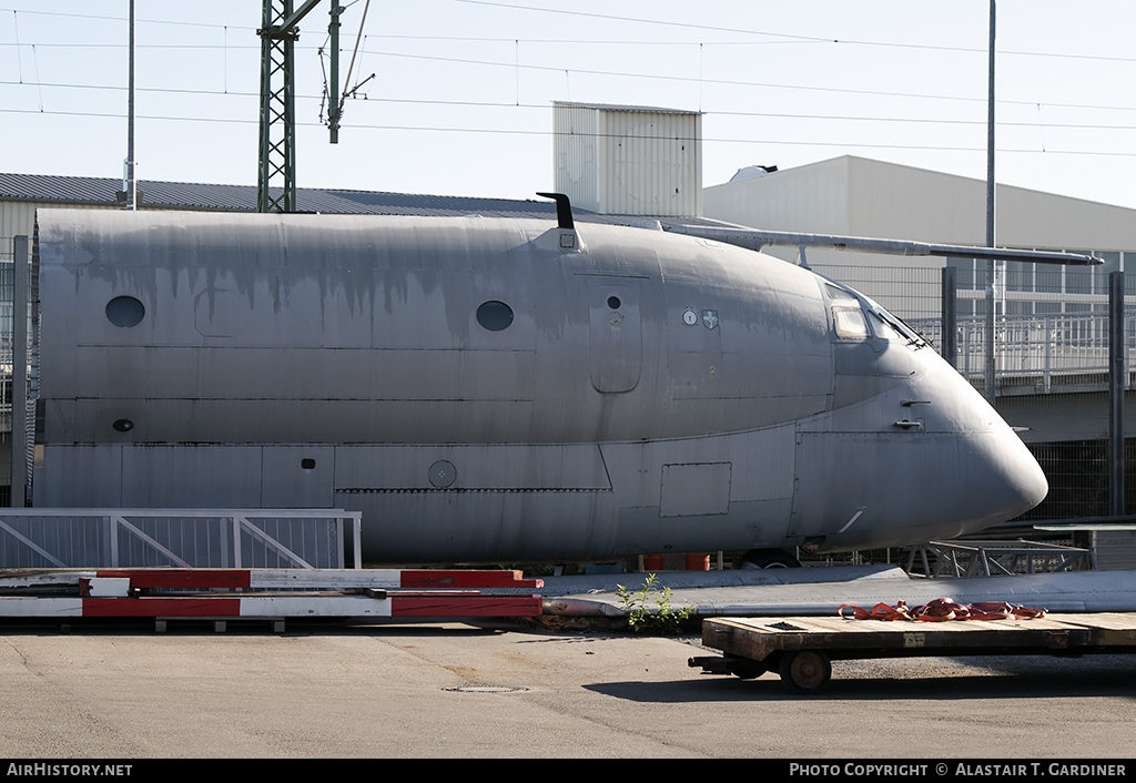 Aircraft Photo of XW665 | Hawker Siddeley HS-801 Nimrod R.1P | UK - Air Force | AirHistory.net #166870