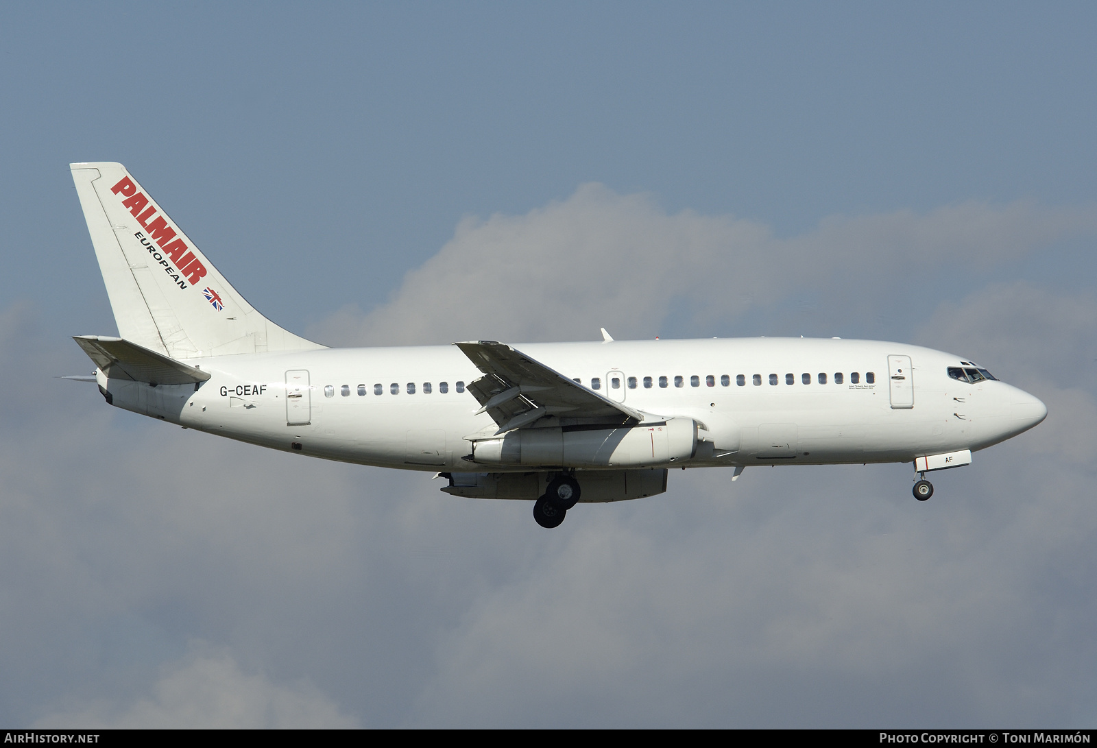 Aircraft Photo of G-CEAF | Boeing 737-229/Adv | Palmair | AirHistory.net #166966