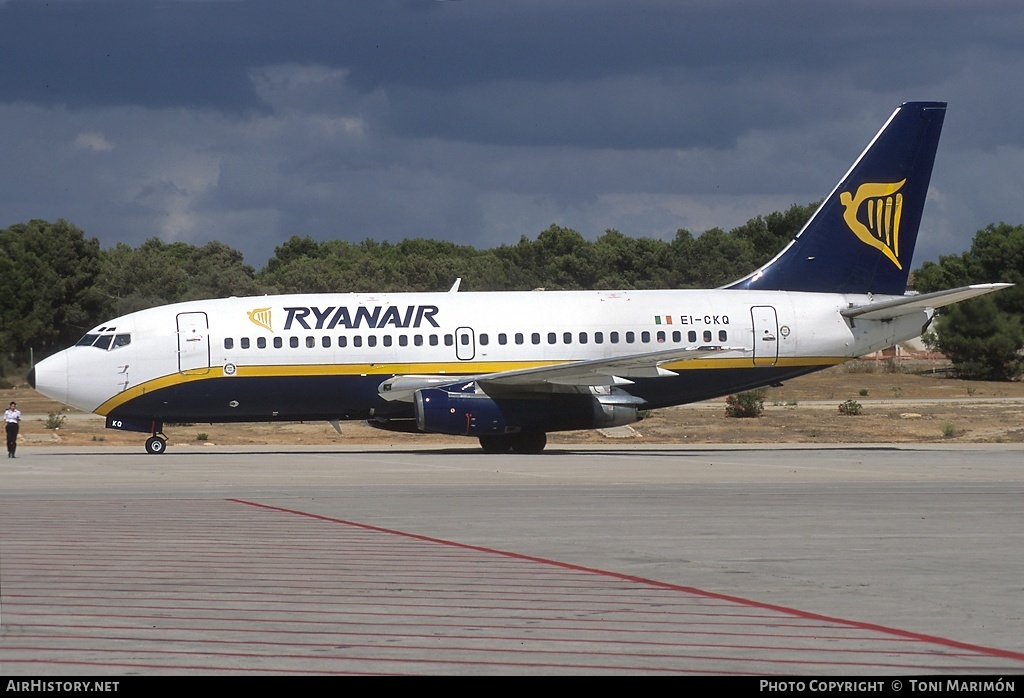 Aircraft Photo of EI-CKQ | Boeing 737-2K2/Adv | Ryanair | AirHistory.net #166967