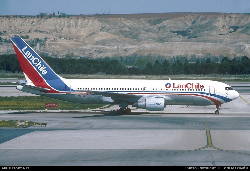 Aircraft Photo of CC-CEF | Boeing 767-216/ER | LAN Chile - Línea Aérea Nacional | AirHistory.net #166993