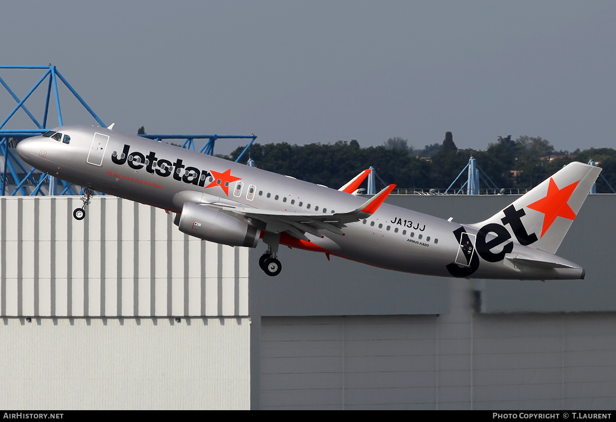 Aircraft Photo of JA13JJ | Airbus A320-232 | Jetstar Airways | AirHistory.net #167018
