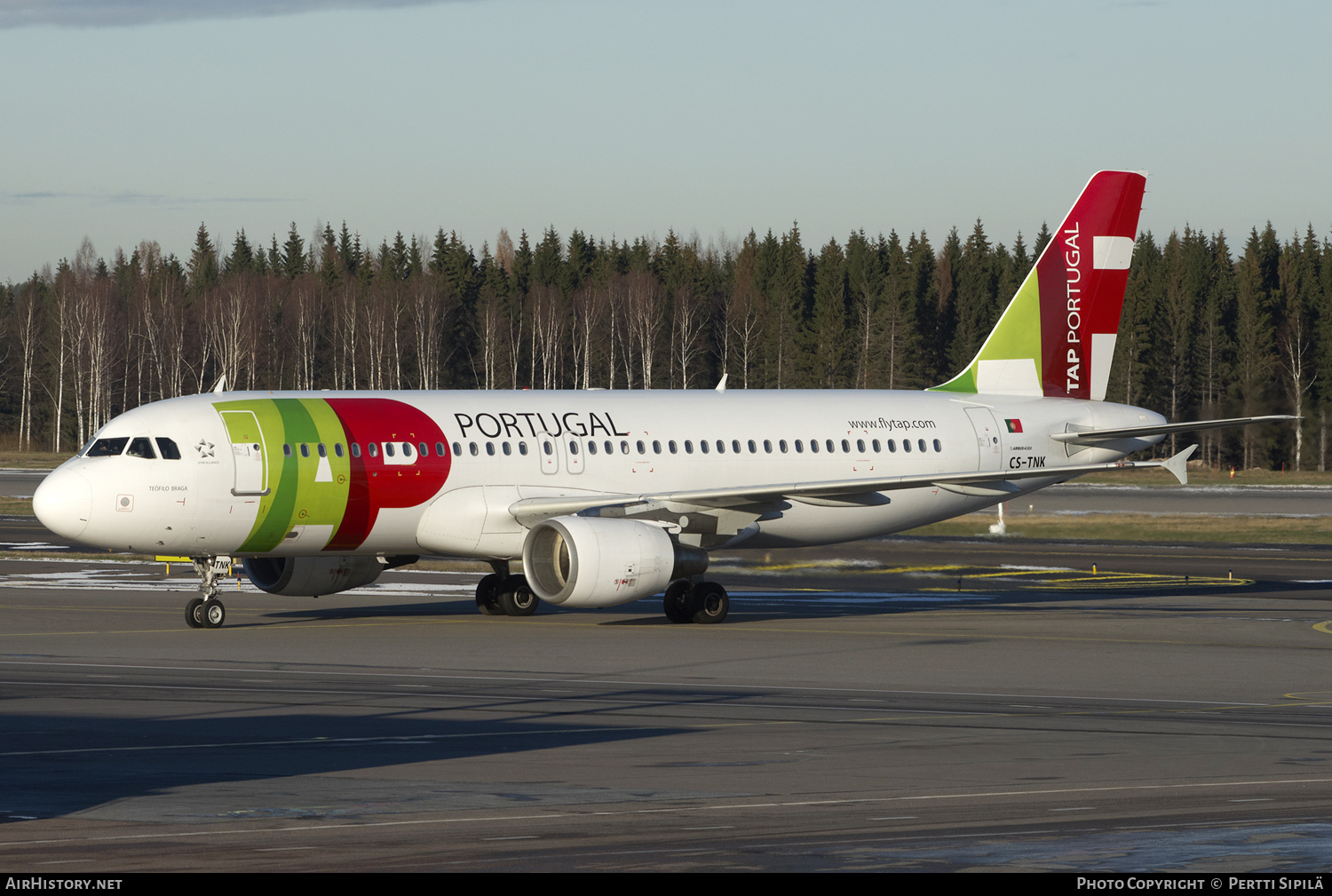 Aircraft Photo of CS-TNK | Airbus A320-214 | TAP Portugal | AirHistory.net #167056