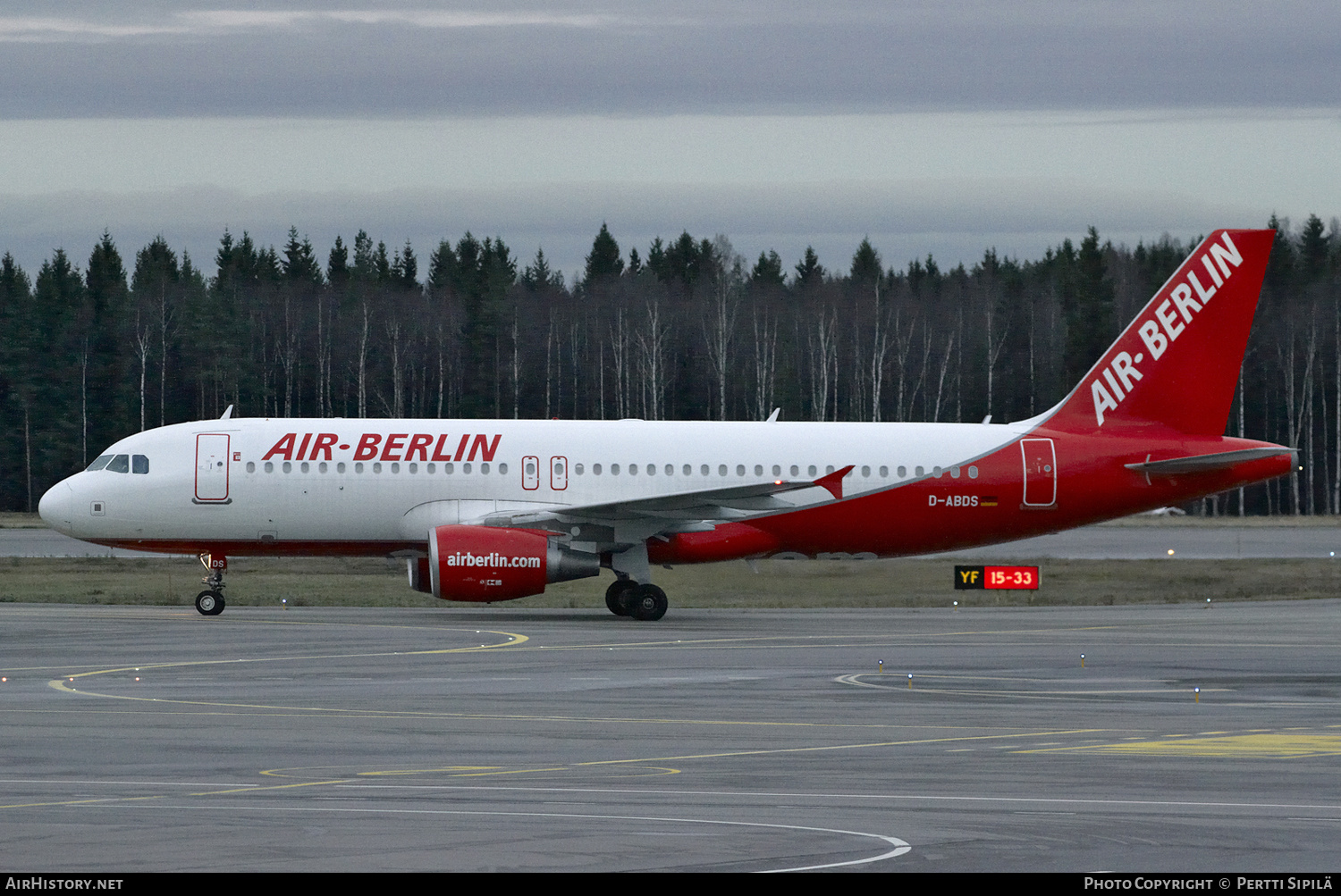 Aircraft Photo of D-ABDS | Airbus A320-214 | Air Berlin | AirHistory.net #167115
