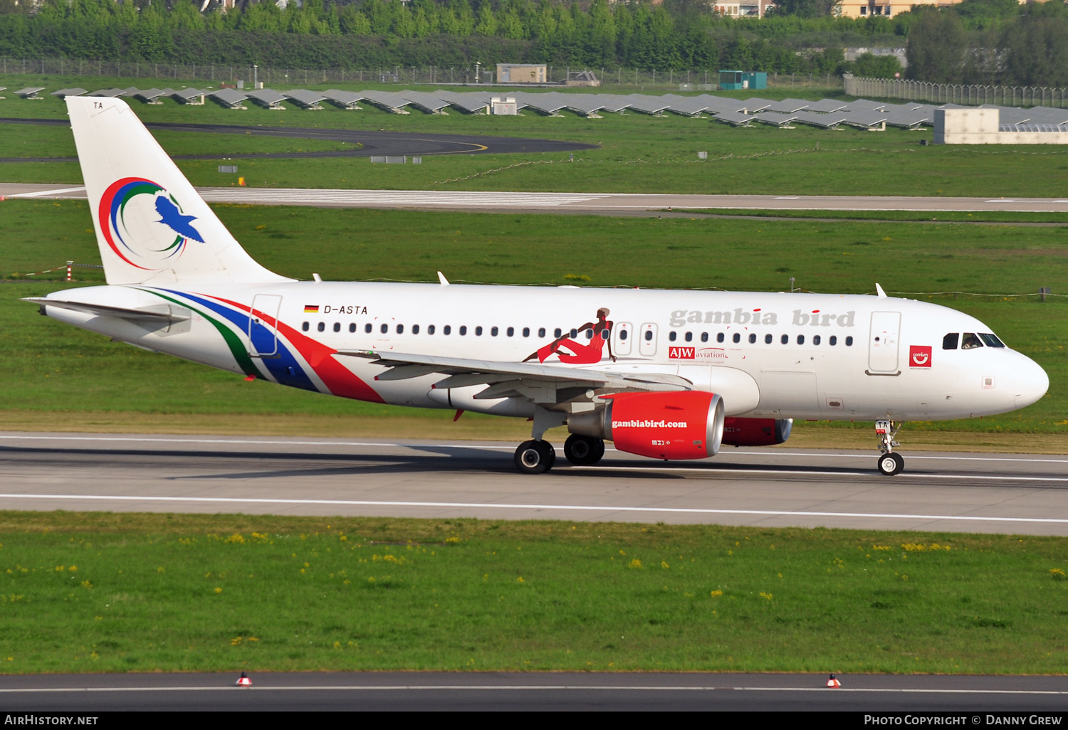 Aircraft Photo of D-ASTA | Airbus A319-112 | Gambia Bird | AirHistory.net #167210