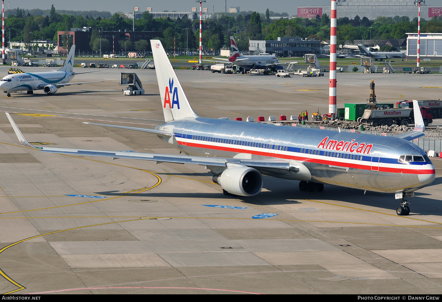 Aircraft Photo of N354AA | Boeing 767-323/ER | American Airlines | AirHistory.net #167245