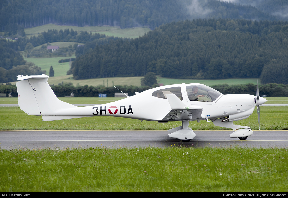 Aircraft Photo of 3H-DA | Diamond DA40 NG Diamond Star | Austria - Air Force | AirHistory.net #167287