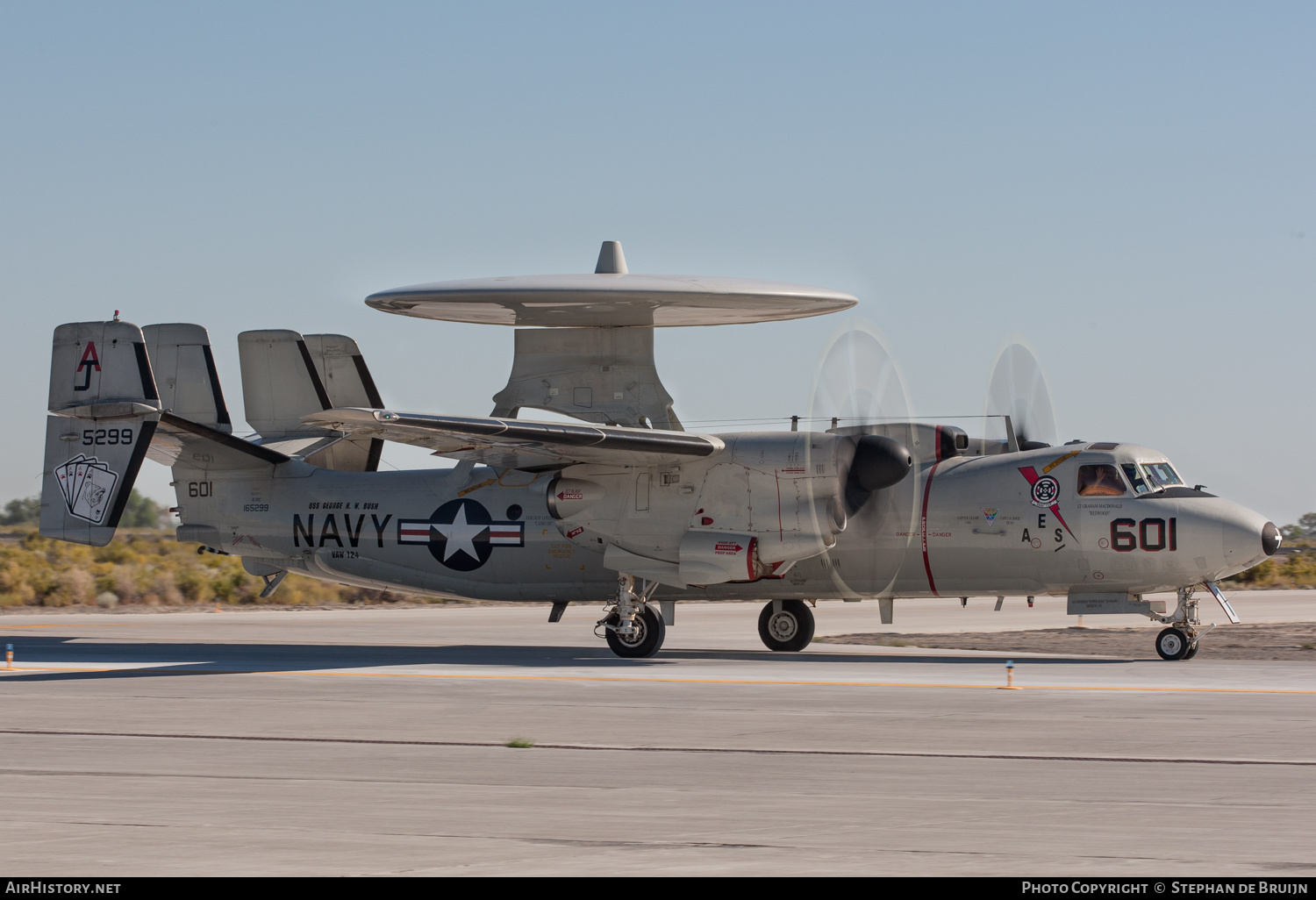 Aircraft Photo of 165299 / 5299 | Grumman E-2C Hawkeye | USA - Navy | AirHistory.net #167310