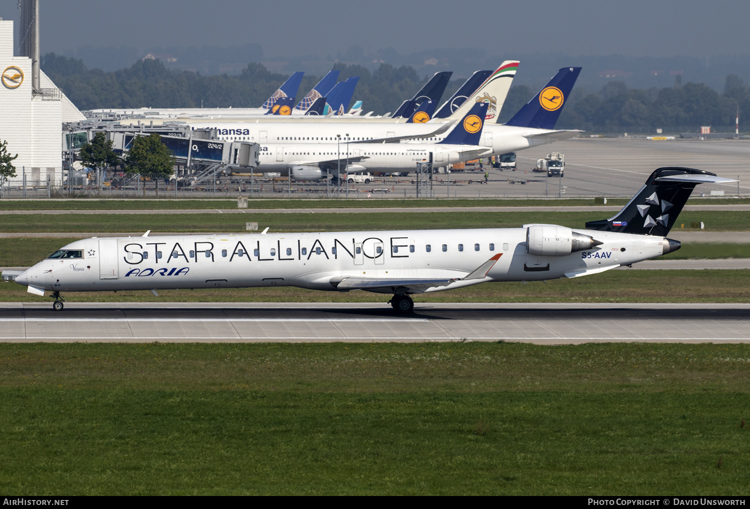 Aircraft Photo of S5-AAV | Bombardier CRJ-900ER NG (CL-600-2D24) | Adria Airways | AirHistory.net #167324