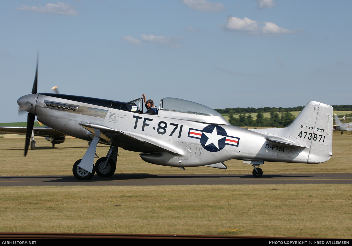 Aircraft Photo of D-FTSI / 473871 | North American TF-51D Mustang | AirHistory.net #167337