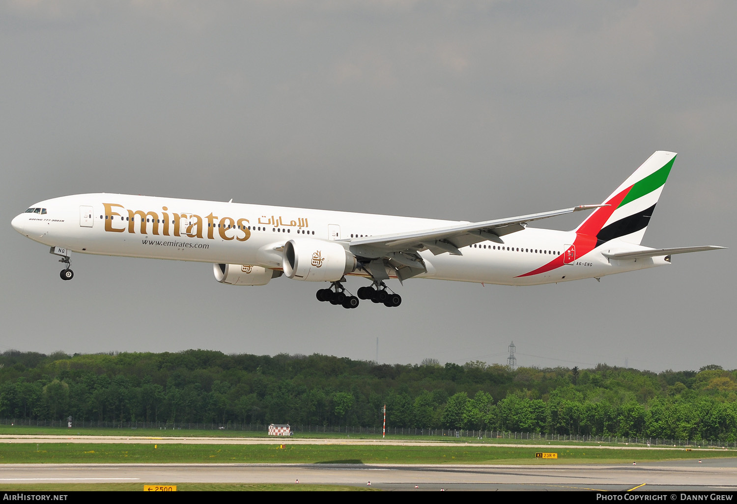Aircraft Photo of A6-ENG | Boeing 777-31H/ER | Emirates | AirHistory.net #167354