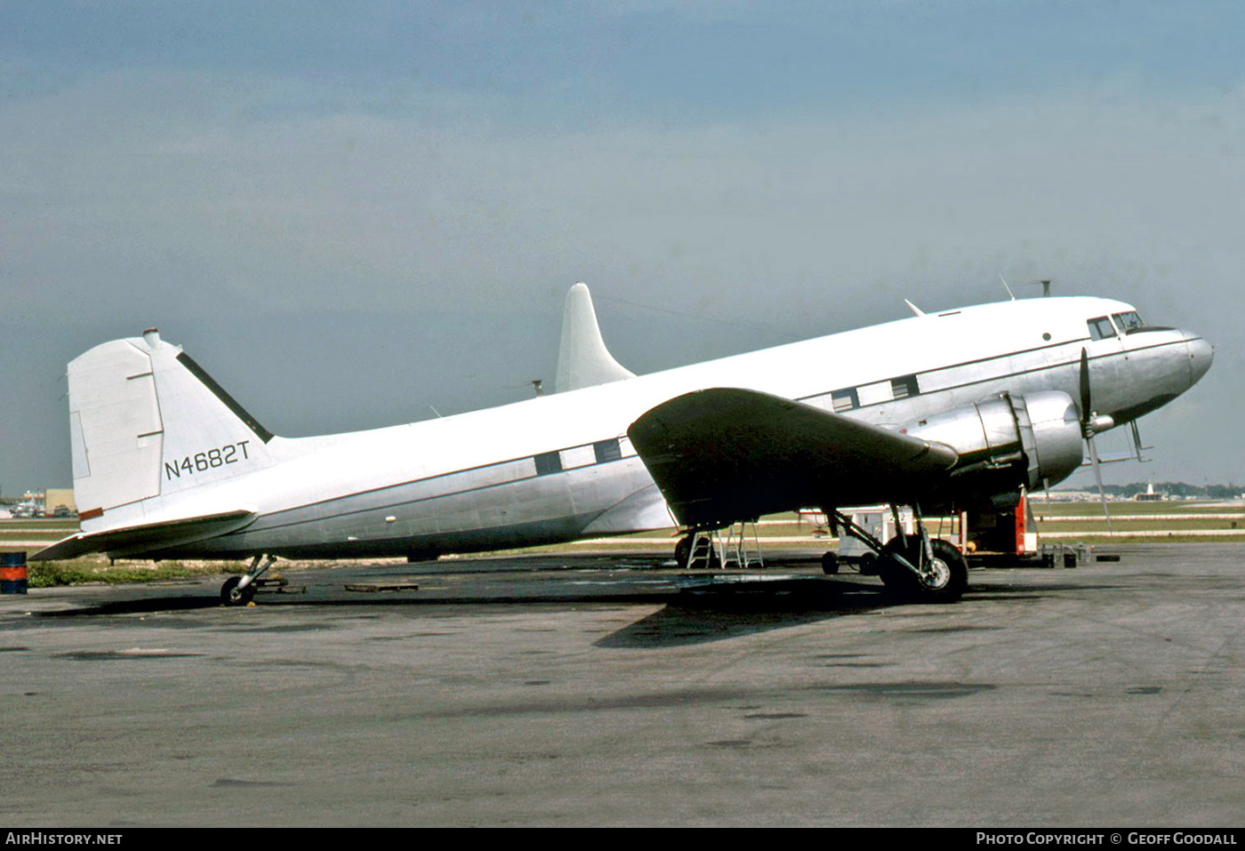Aircraft Photo of N4682T | Douglas C-47A Skytrain | AirHistory.net #167375