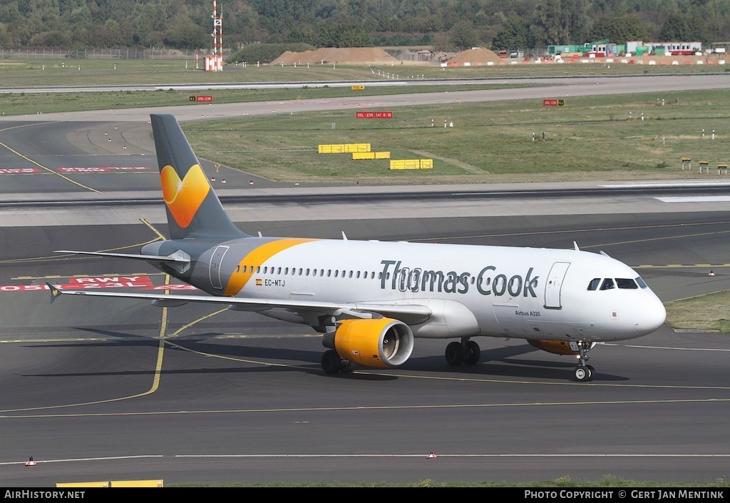 Aircraft Photo of EC-MTJ | Airbus A320-214 | Thomas Cook Airlines | AirHistory.net #167687