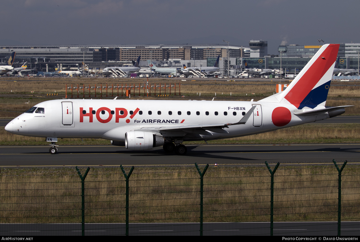Aircraft Photo of F-HBXN | Embraer 170STD (ERJ-170-100STD) | Hop! | AirHistory.net #167751
