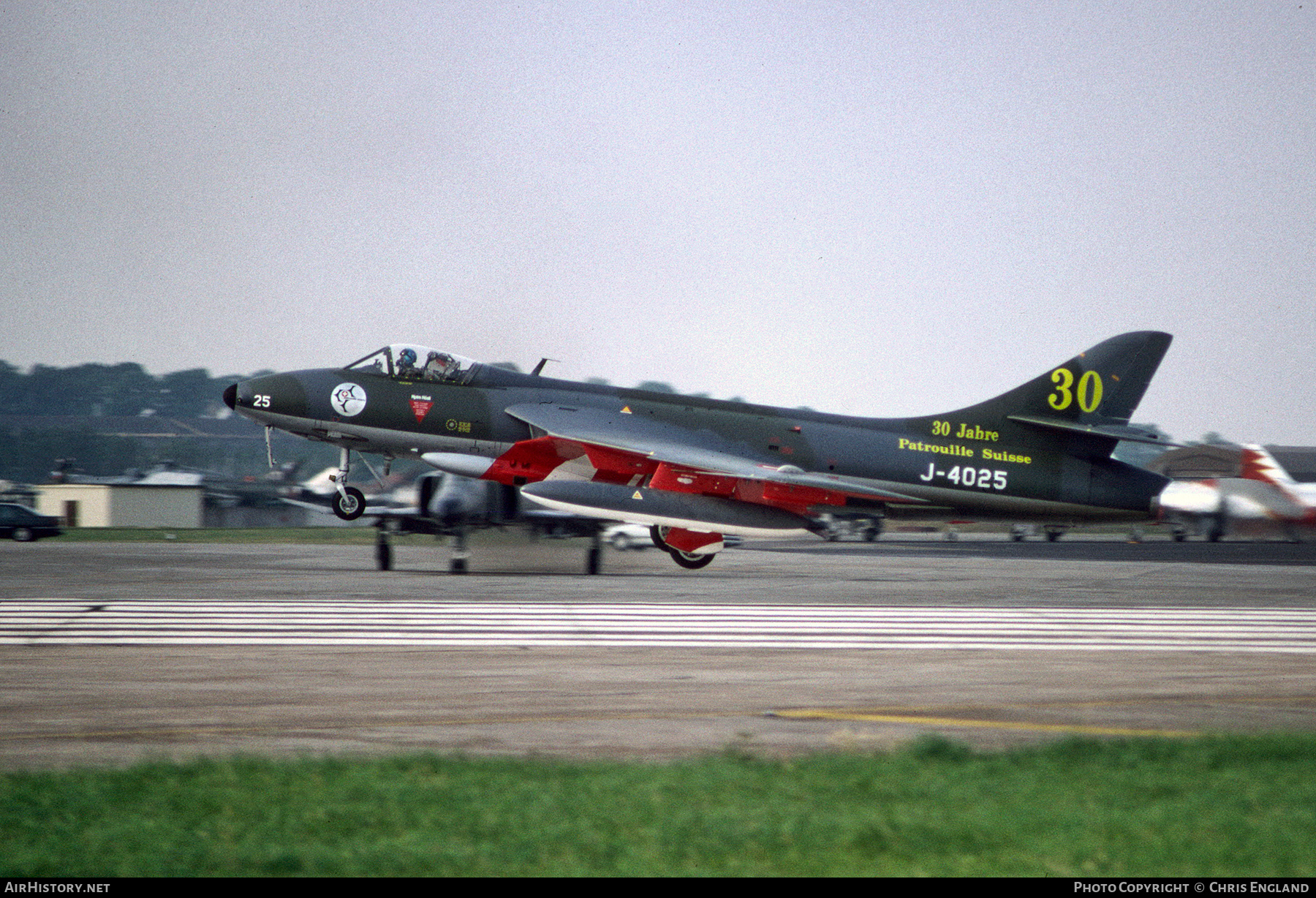 Aircraft Photo of J-4025 | Hawker Hunter F58 | Switzerland - Air Force | AirHistory.net #167893