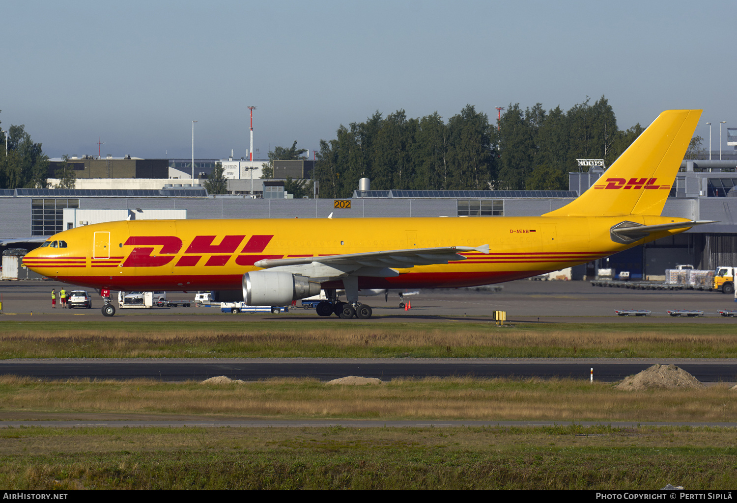 Aircraft Photo of D-AEAB | Airbus A300B4-622R(F) | DHL International | AirHistory.net #167907