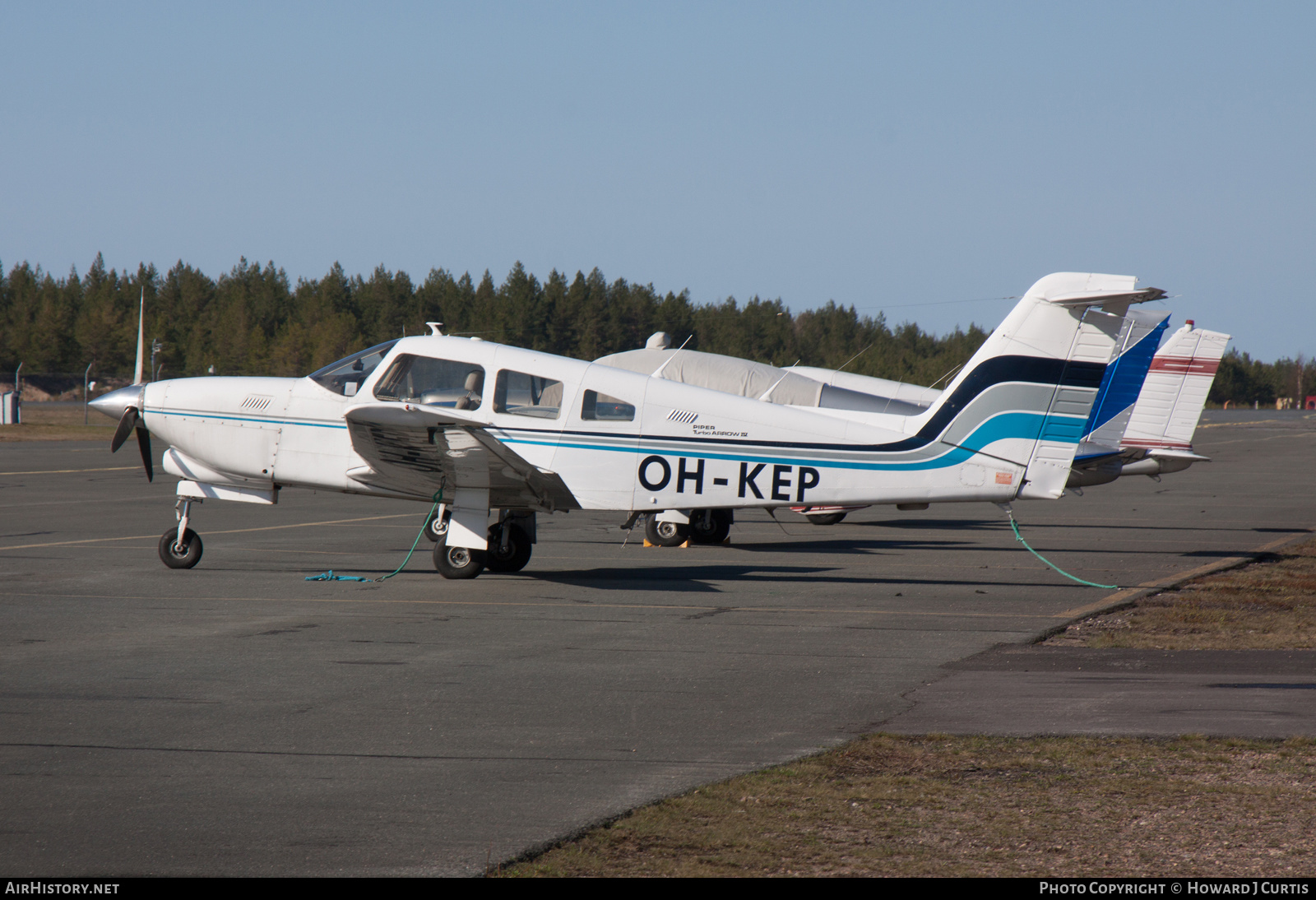 Aircraft Photo of OH-KEP | Piper PA-28RT-201T Turbo Arrow IV | AirHistory.net #167939