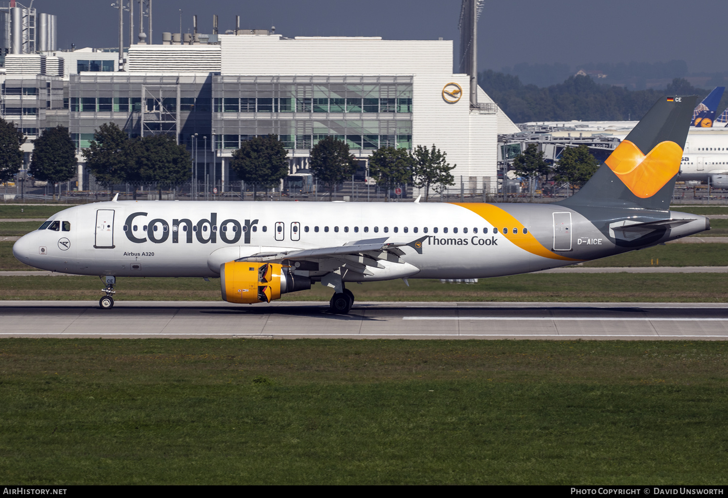 Aircraft Photo of D-AICE | Airbus A320-212 | Condor Flugdienst | AirHistory.net #167985