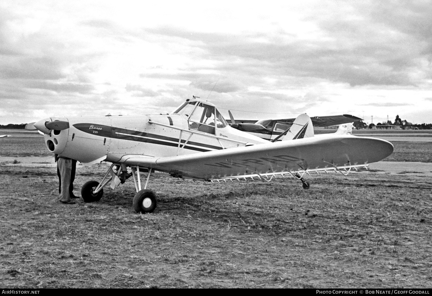 Aircraft Photo of VH-PAD | Piper PA-25-235 Pawnee | AirHistory.net #168059