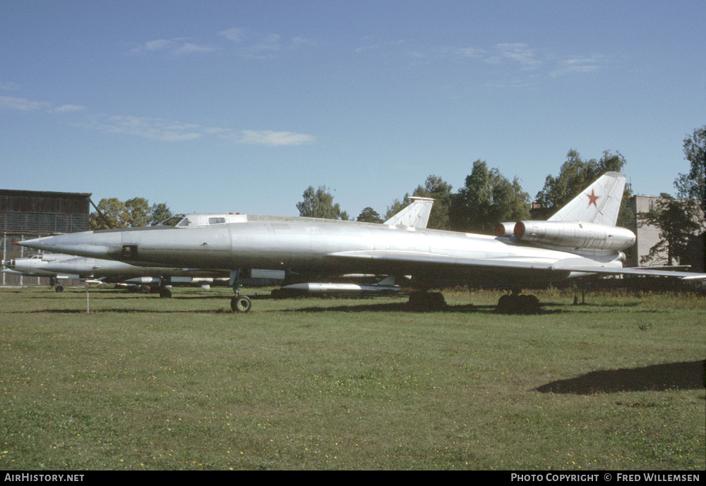 Aircraft Photo of 32 red | Tupolev Tu-22B | Russia - Air Force | AirHistory.net #168282