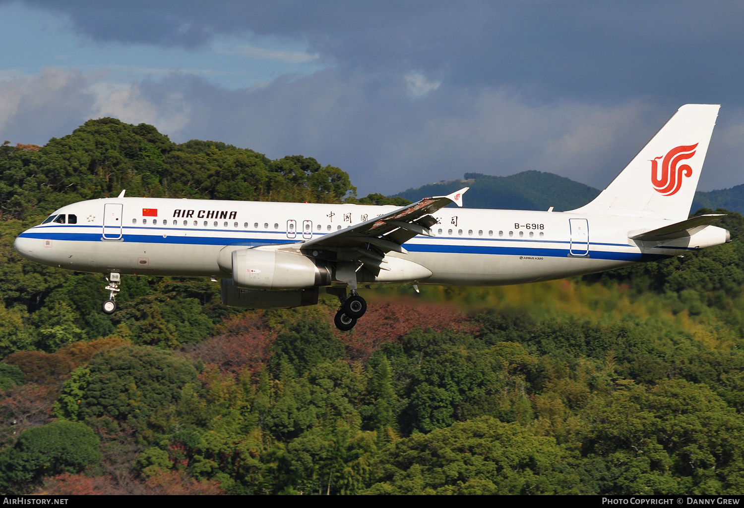 Aircraft Photo of B-6918 | Airbus A320-232 | Air China | AirHistory.net #168285