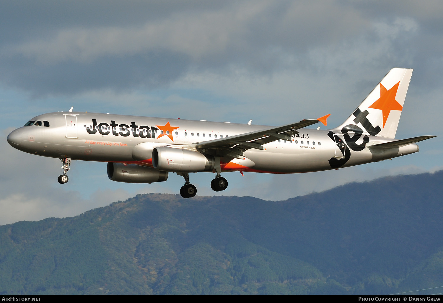 Aircraft Photo of JA04JJ | Airbus A320-232 | Jetstar Airways | AirHistory.net #168293