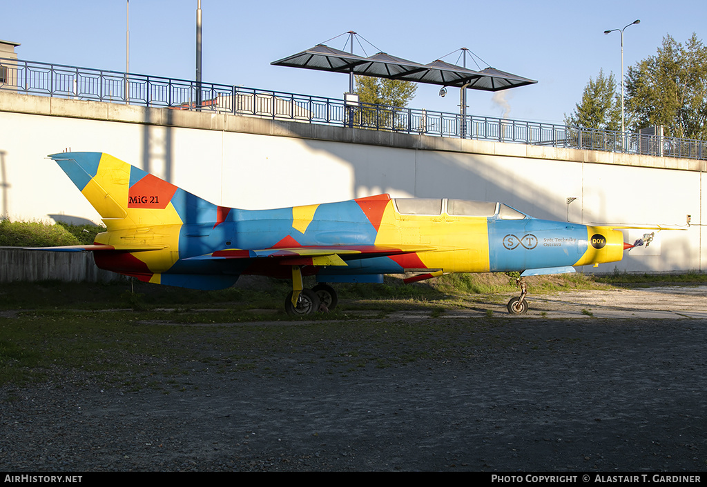 Aircraft Photo of OK-016 | Mikoyan-Gurevich MiG-21U-400 | Czechia - Air Force | AirHistory.net #168506