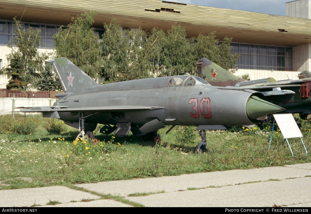 Aircraft Photo of 30 red | Mikoyan-Gurevich MiG-21SM | Russia - Air Force | AirHistory.net #168597