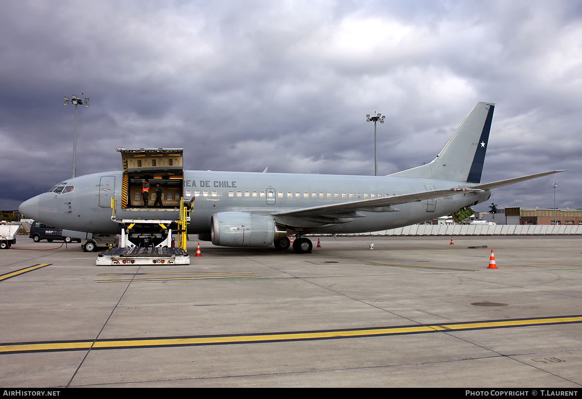 Aircraft Photo of 922 | Boeing 737-330(QC) | Chile - Air Force | AirHistory.net #168691