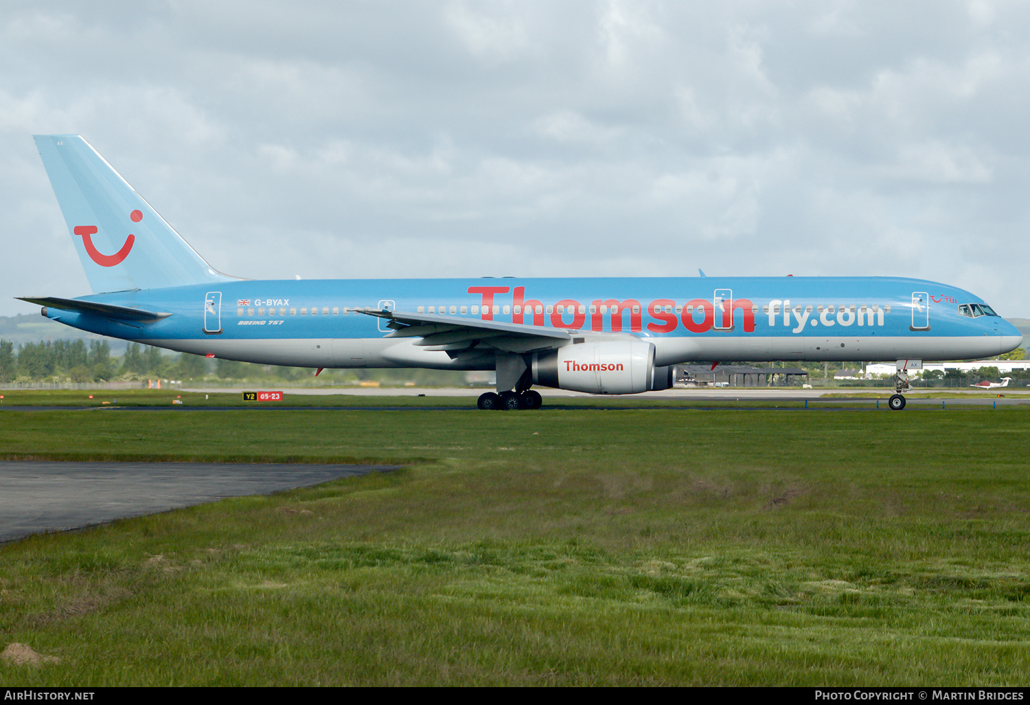 Aircraft Photo of G-BYAX | Boeing 757-204 | Thomsonfly | AirHistory.net #168838