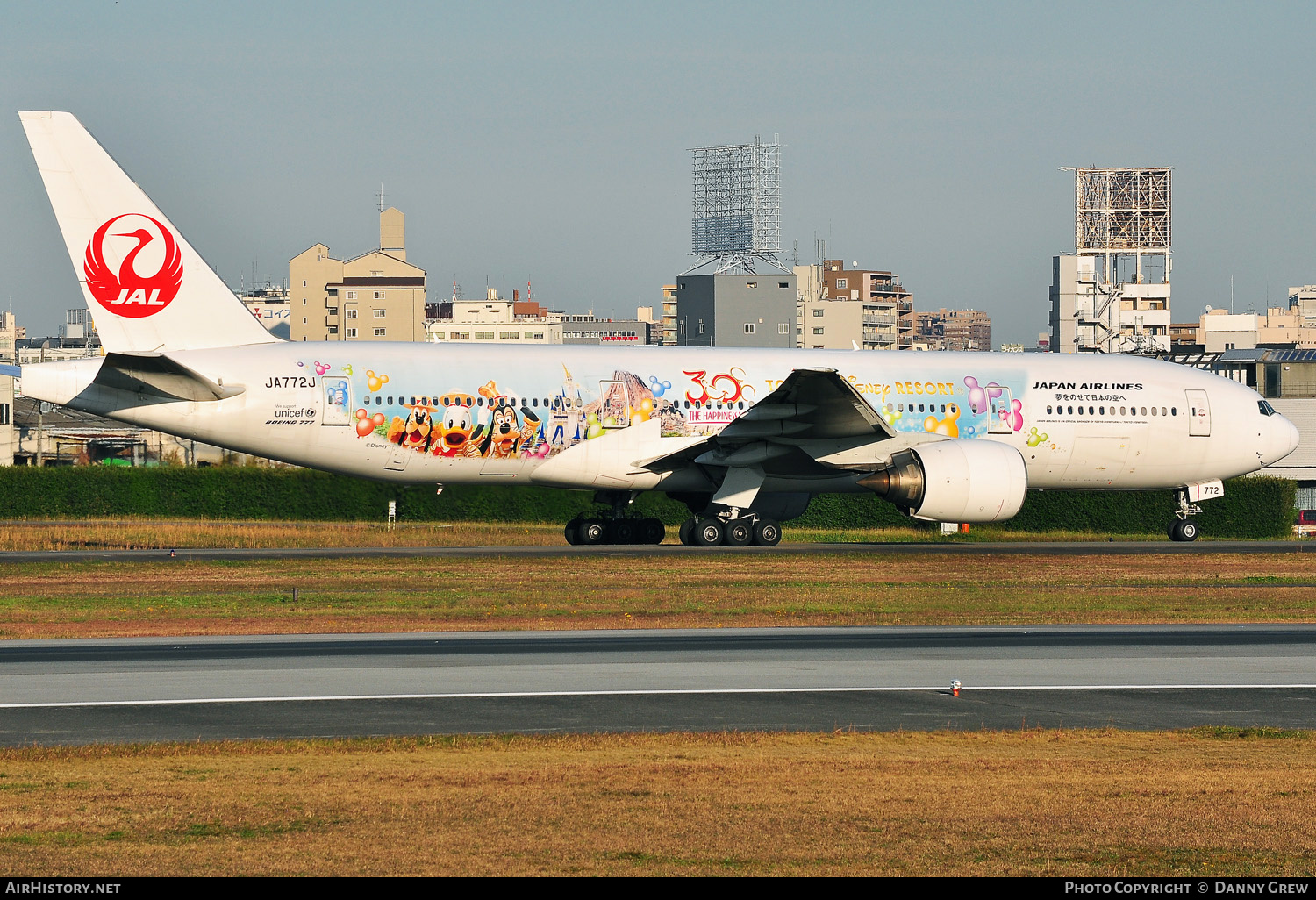 Aircraft Photo of JA772J | Boeing 777-246 | Japan Airlines - JAL | AirHistory.net #168896