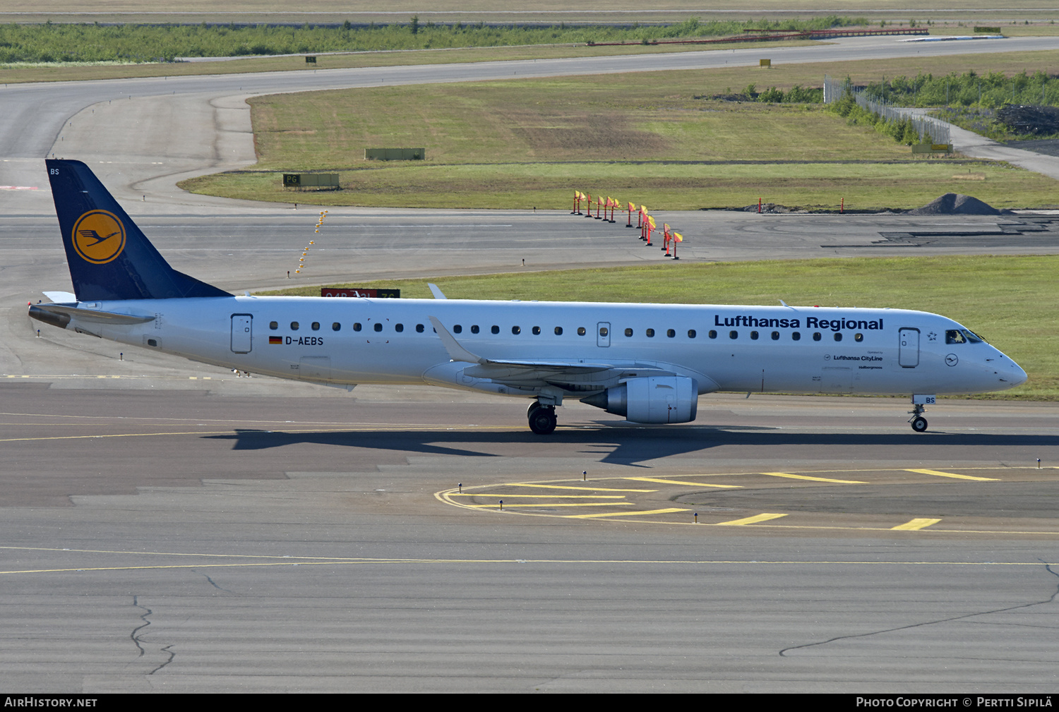 Aircraft Photo of D-AEBS | Embraer 195LR (ERJ-190-200LR) | Lufthansa Regional | AirHistory.net #168898
