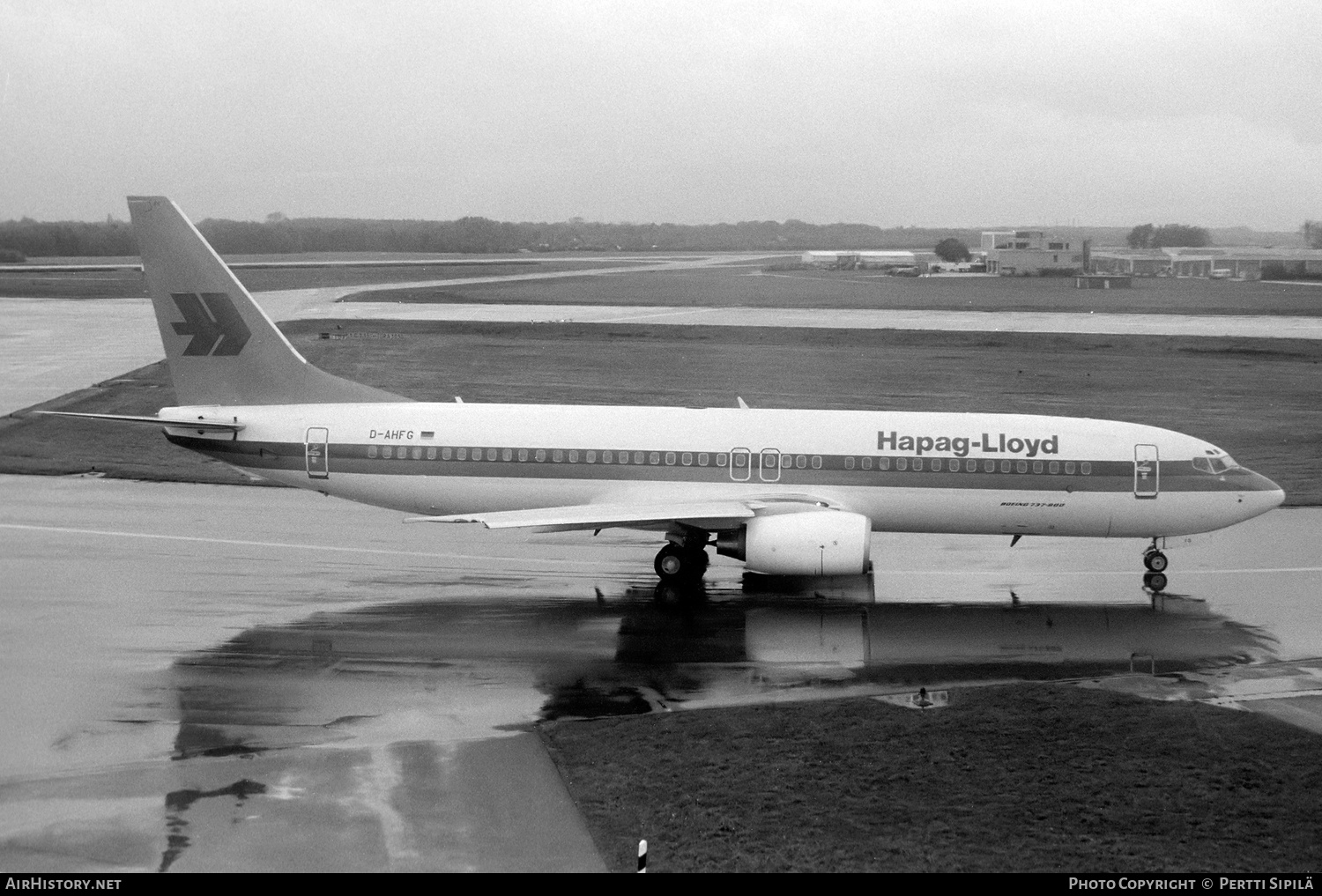 Aircraft Photo of D-AHFG | Boeing 737-8K5 | Hapag-Lloyd | AirHistory.net #168921