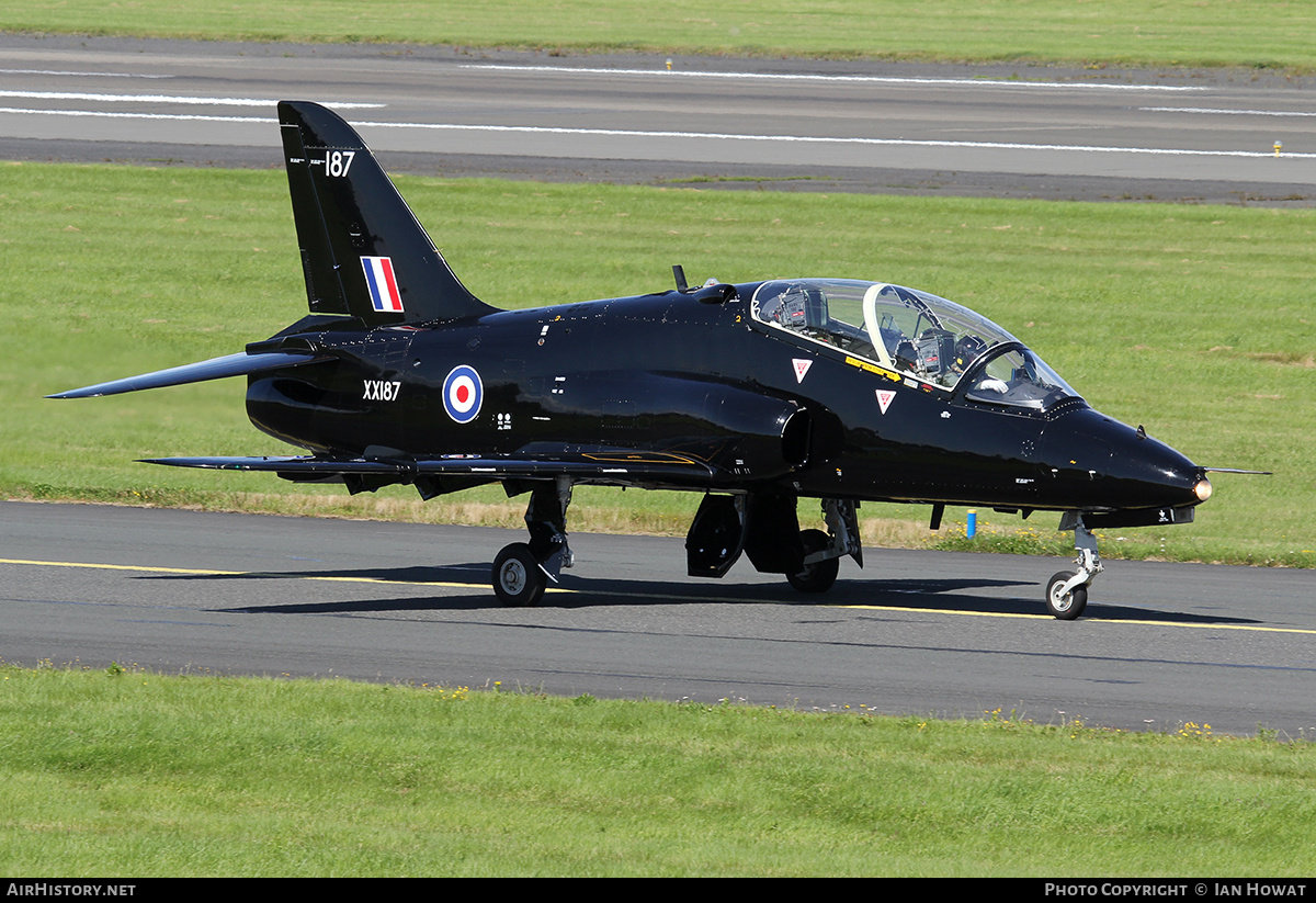 Aircraft Photo of XX187 | British Aerospace Hawk T.1A | UK - Air Force | AirHistory.net #168947