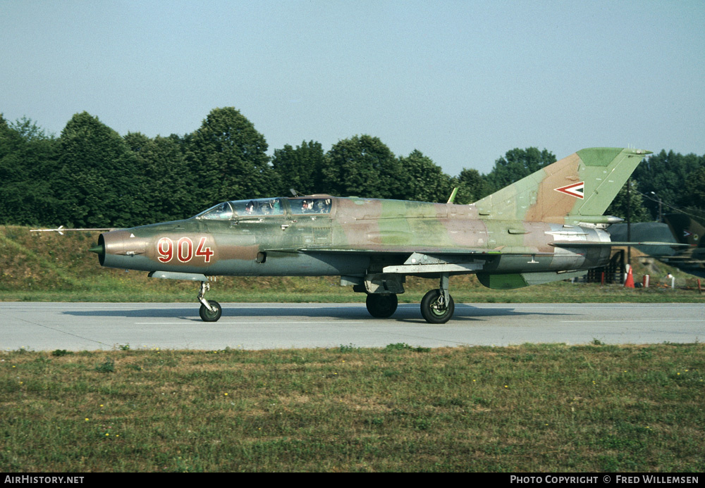 Aircraft Photo of 904 | Mikoyan-Gurevich MiG-21UM | Hungary - Air Force | AirHistory.net #168984
