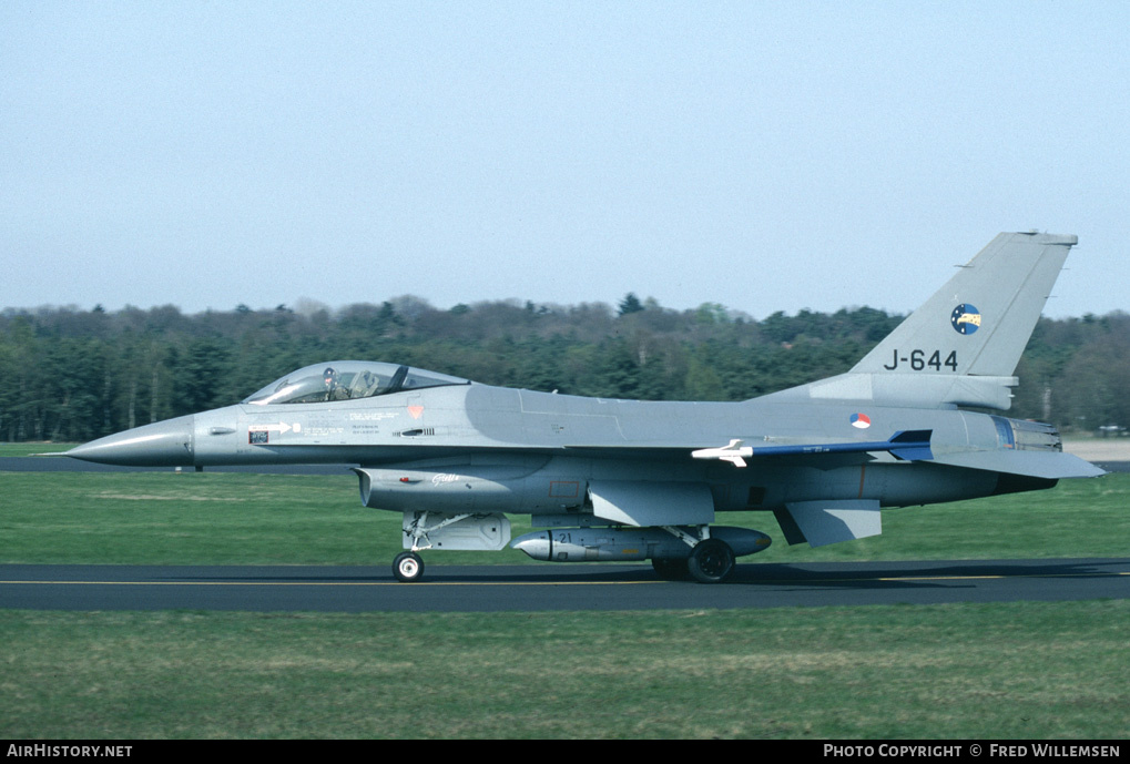 Aircraft Photo of J-644 | General Dynamics F-16A(R) Fighting Falcon | Netherlands - Air Force | AirHistory.net #169001