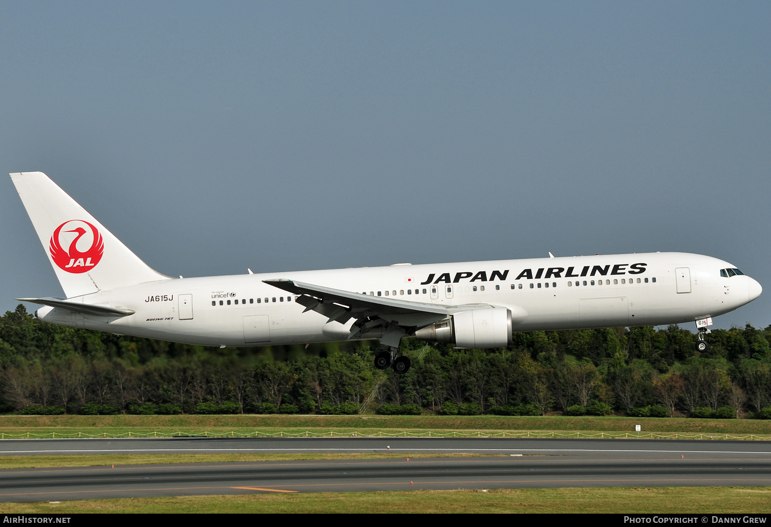 Aircraft Photo of JA615J | Boeing 767-346/ER | Japan Airlines - JAL | AirHistory.net #169178