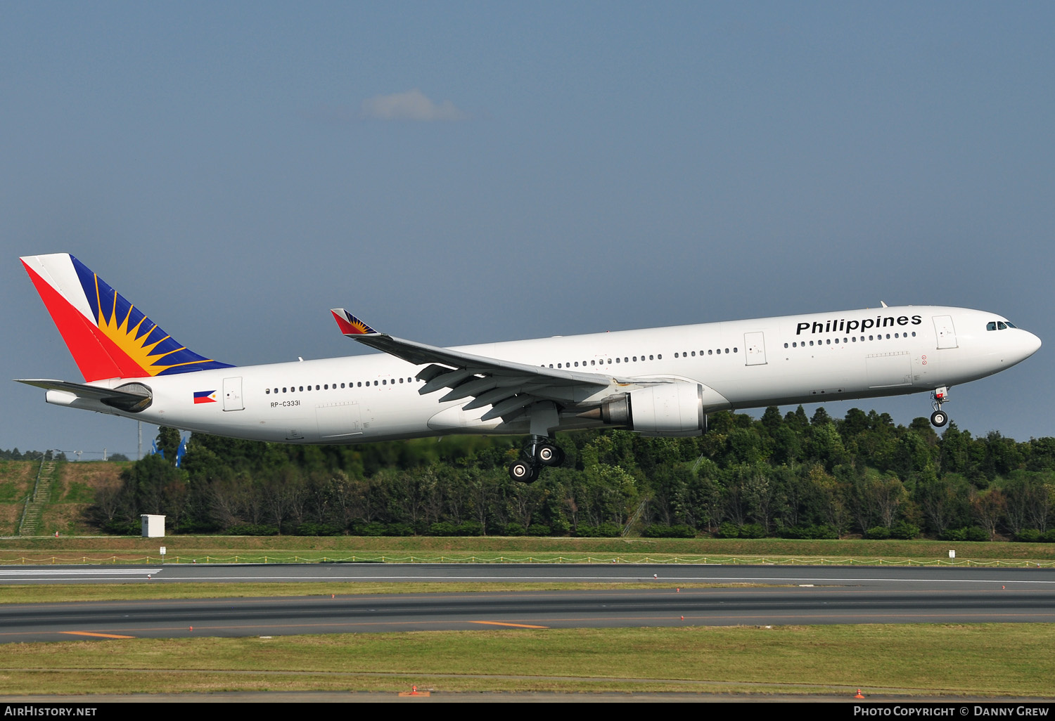 Aircraft Photo of RP-C3331 | Airbus A330-301 | Philippine Airlines | AirHistory.net #169182
