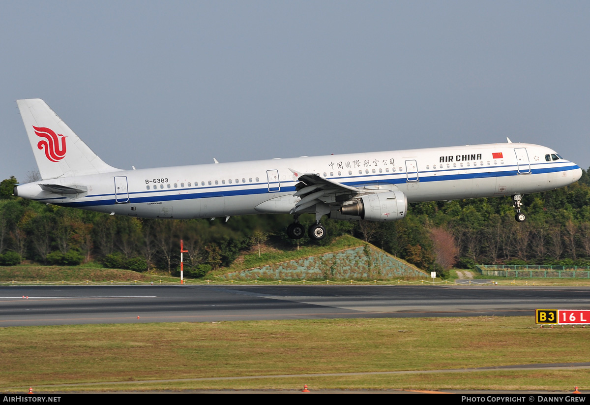 Aircraft Photo of B-6383 | Airbus A321-213 | Air China | AirHistory.net #169195