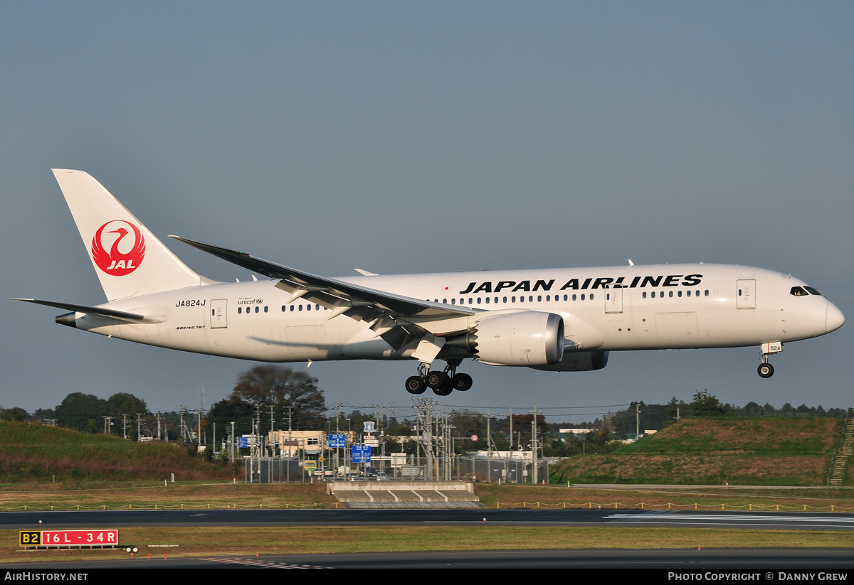 Aircraft Photo of JA824J | Boeing 787-8 Dreamliner | Japan Airlines - JAL | AirHistory.net #169260